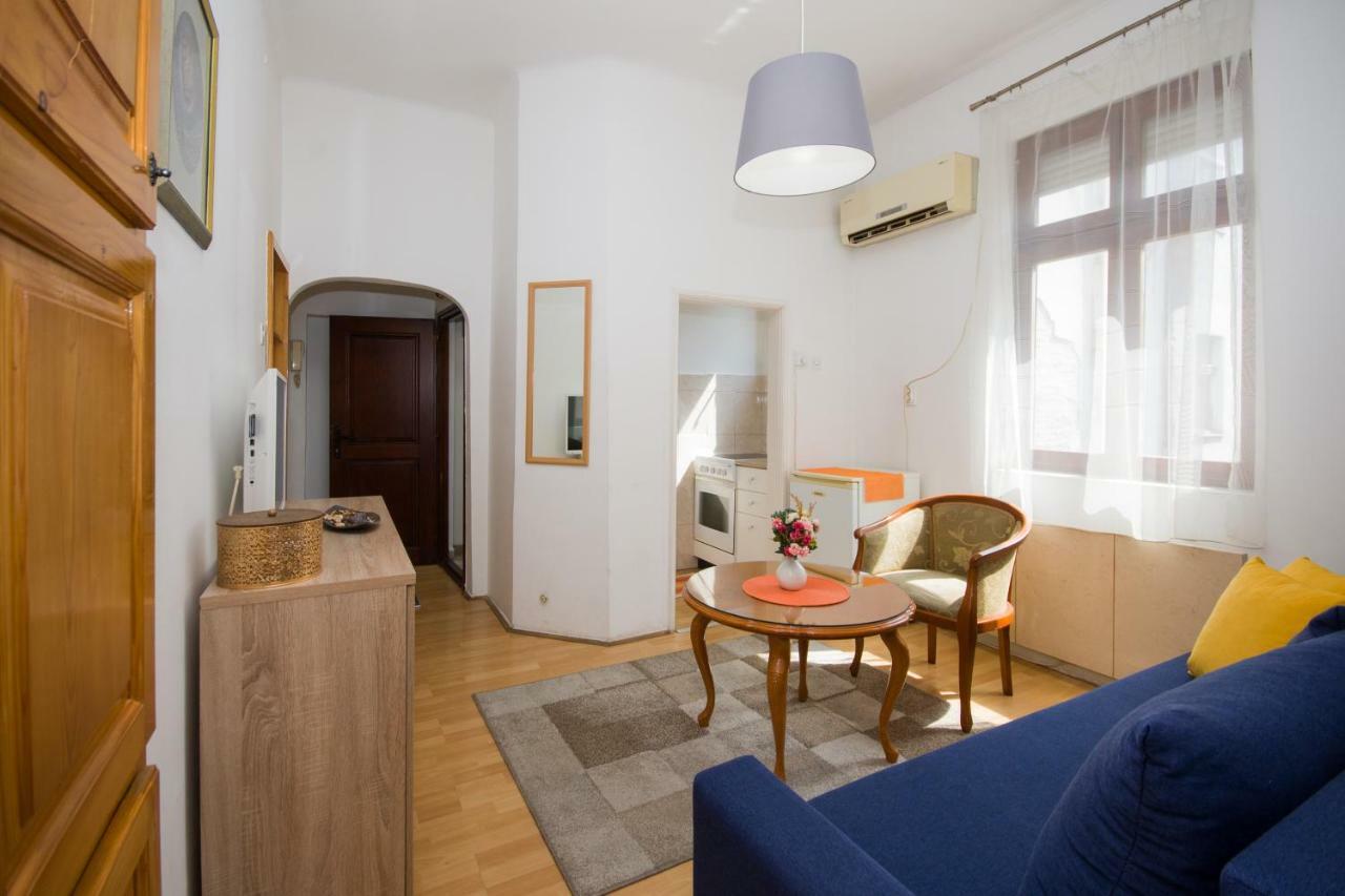 Downtown Star Apartment Belgrade Exterior photo