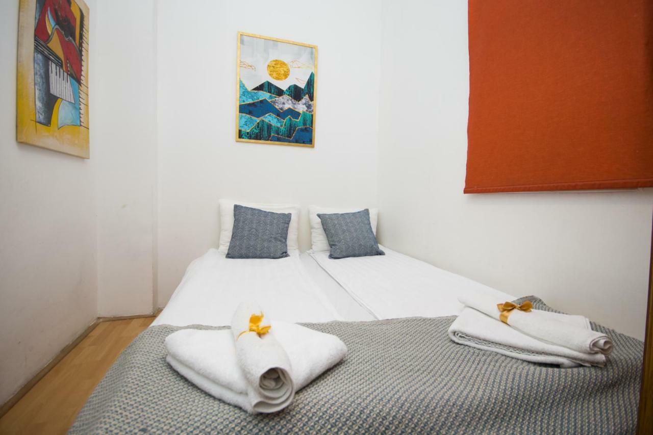 Downtown Star Apartment Belgrade Room photo